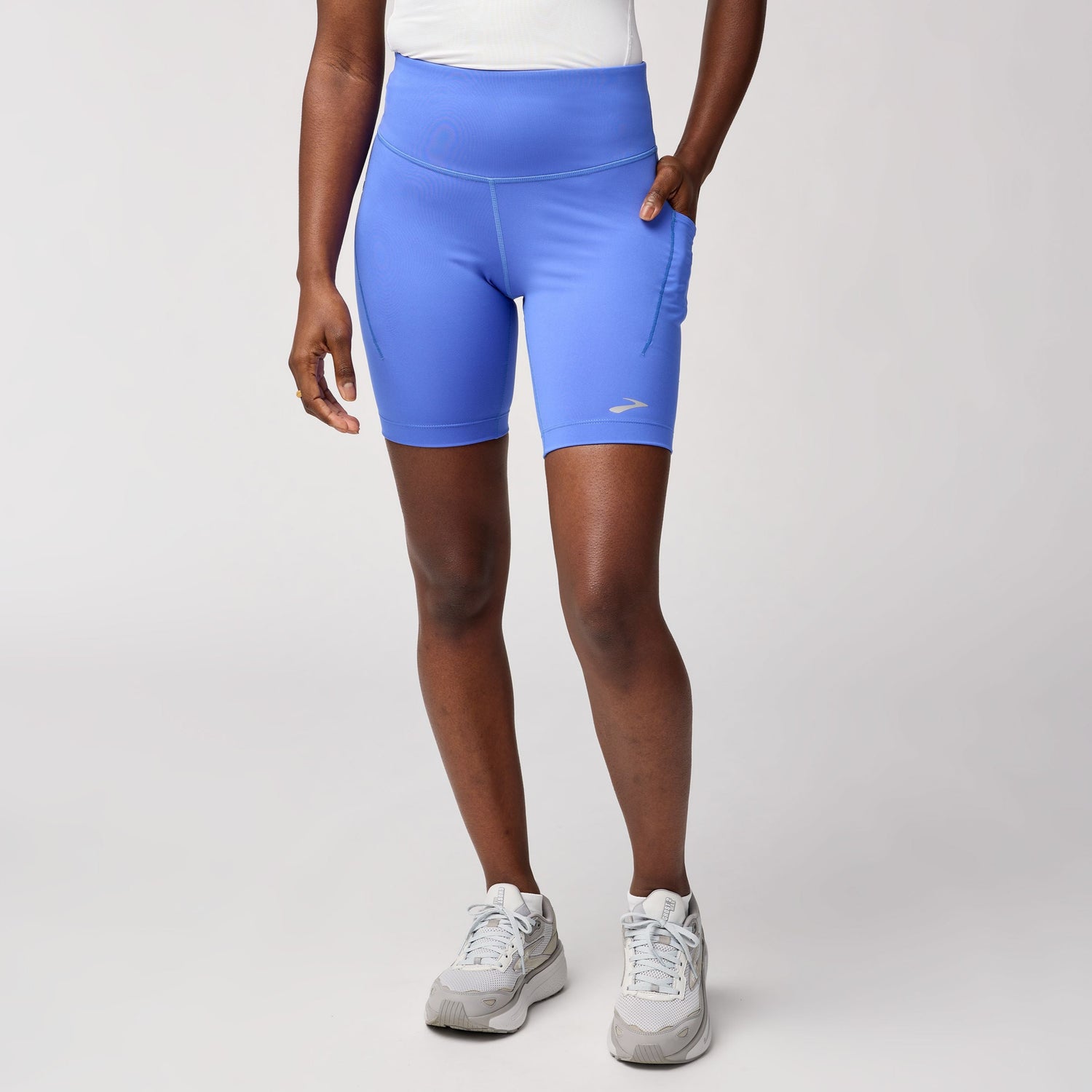 Brooks Women's Spark 8" Short Tight