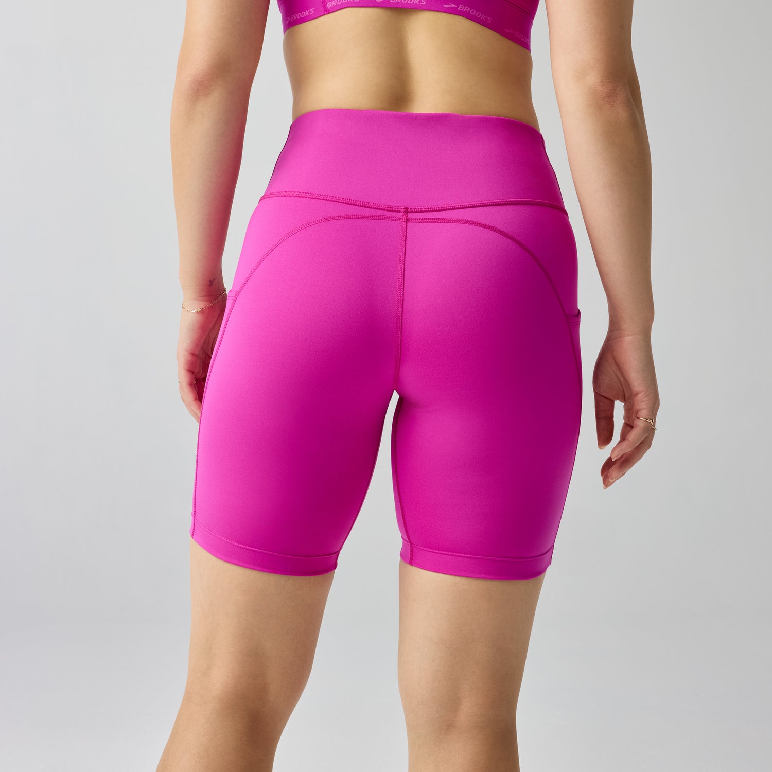 Brooks Women's Spark 8" Short Tight
