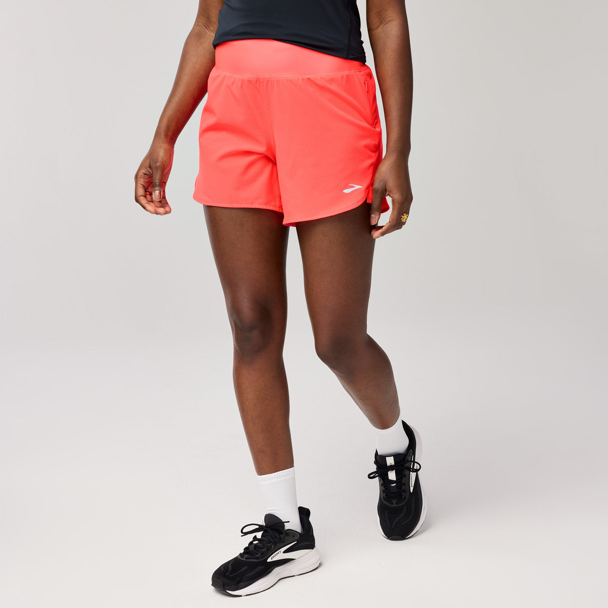 Brooks Women's Chaser 5" Short 2.0
