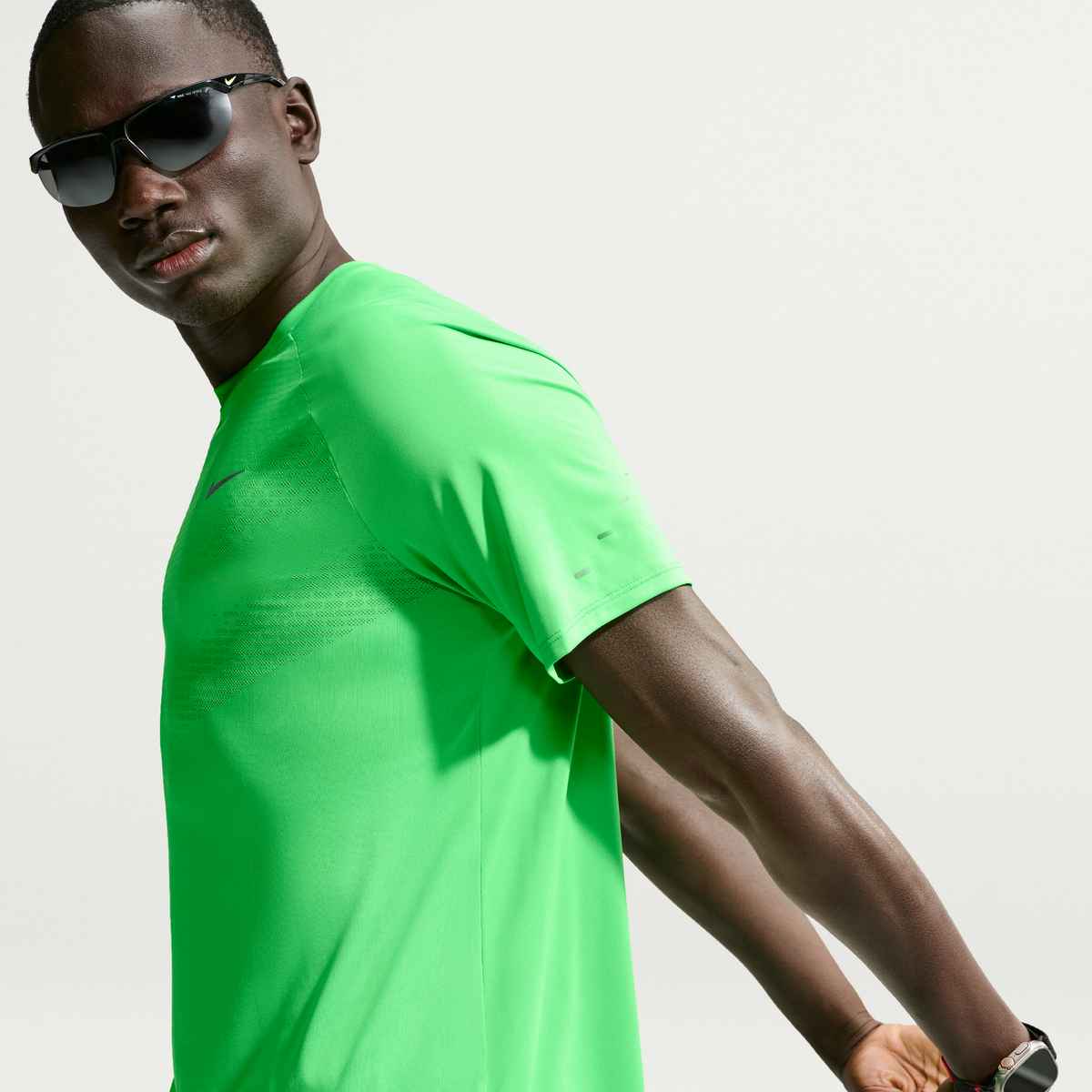 Nike Men's Stride Dri-FIT ADV Short-Sleeve Running Top