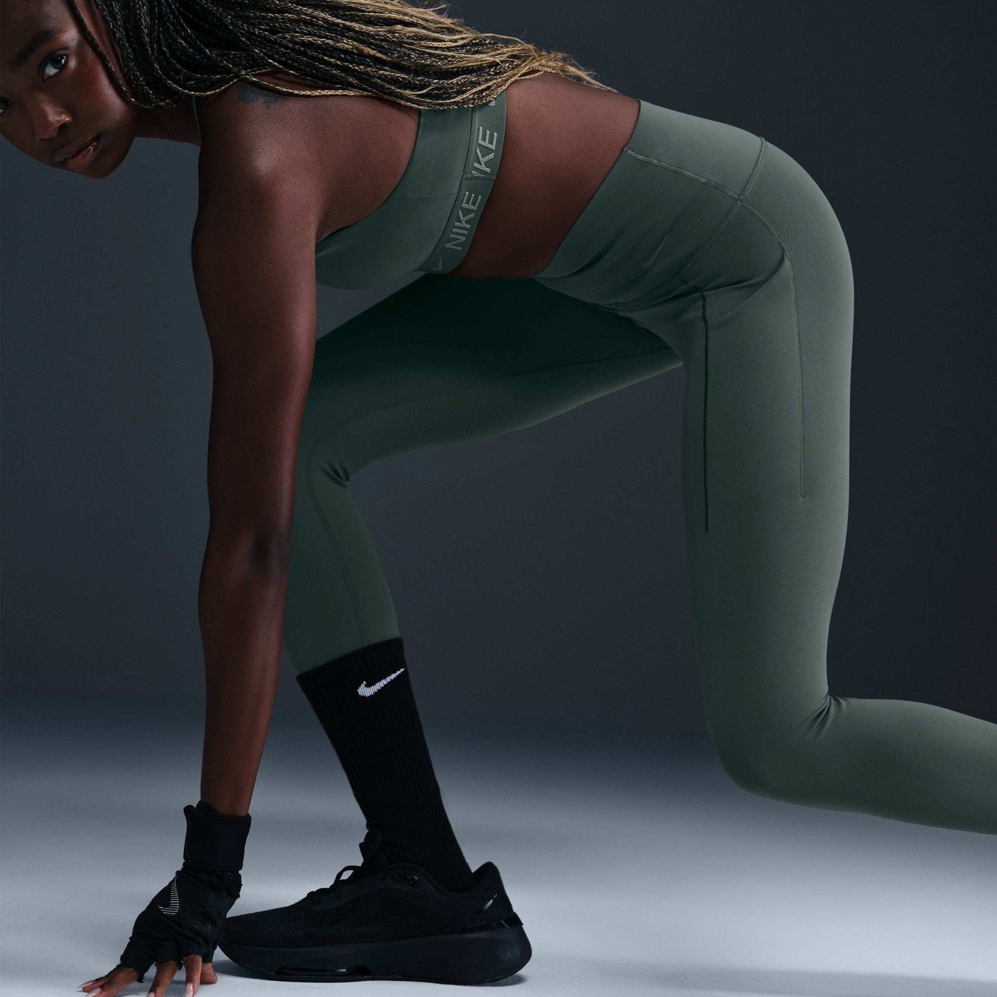 Nike Women's Universa Medium-Support High-Waisted 7/8