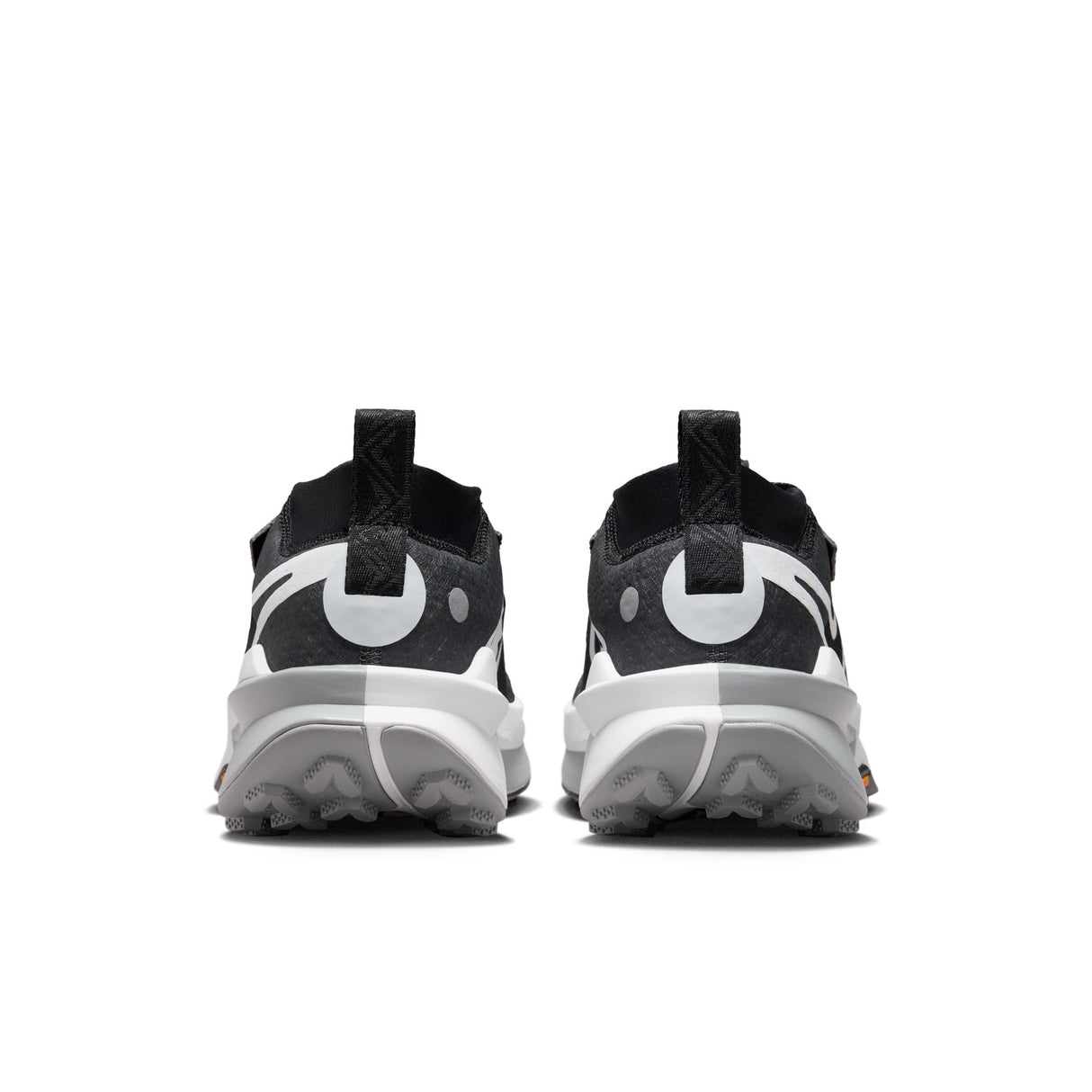 Nike Women's Zegama Trail 2
