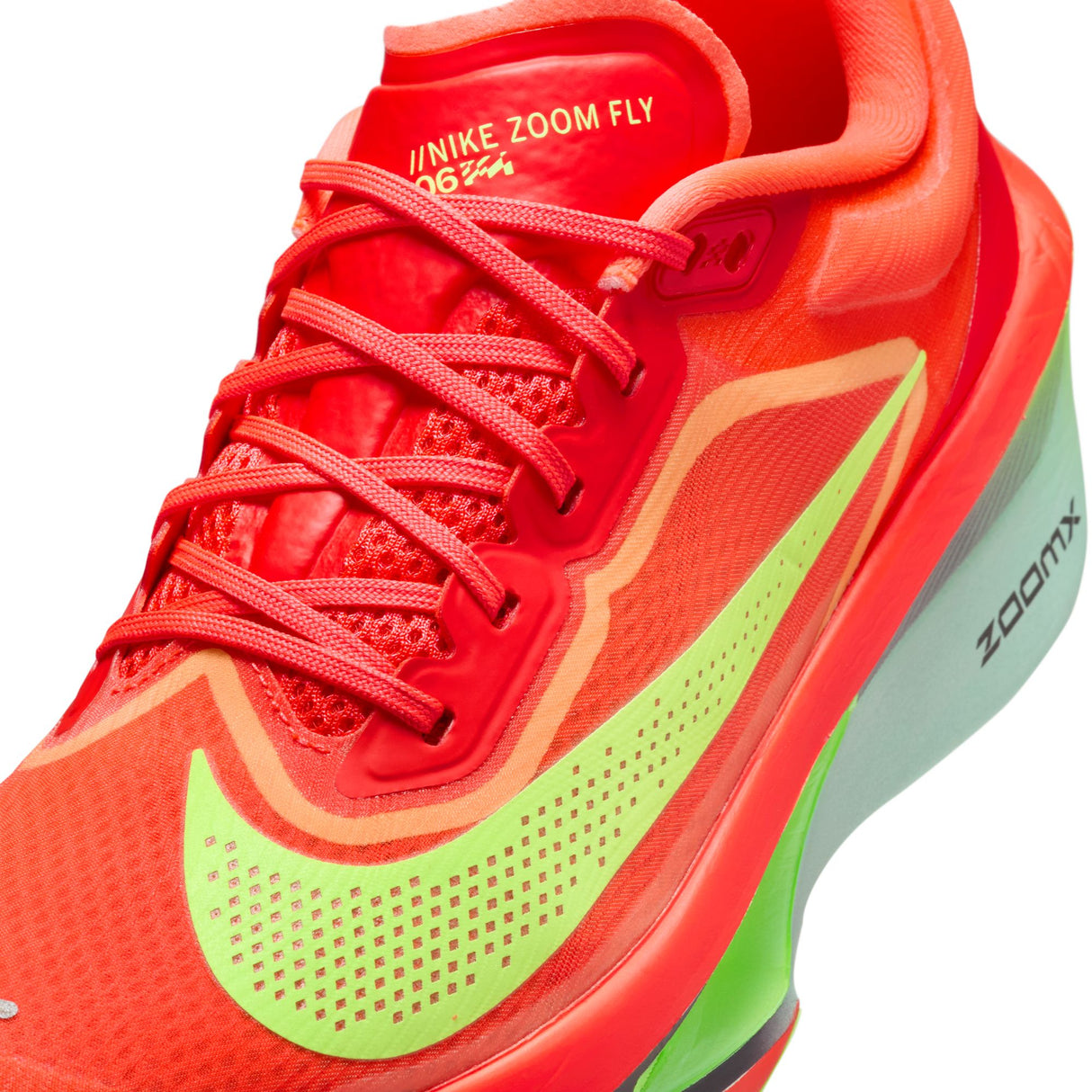 Nike Women's Zoom Fly 6