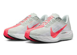 Nike Men's Zoom Pegasus Plus responsive and cushioned everyday running shoe