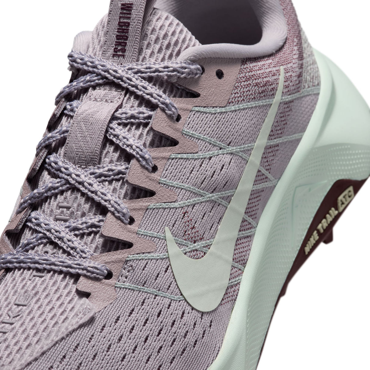 Nike Women's Wildhorse 10