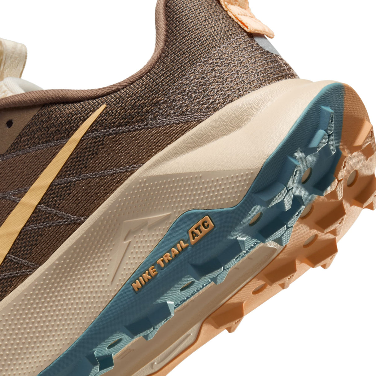 Nike Women's Wildhorse 10