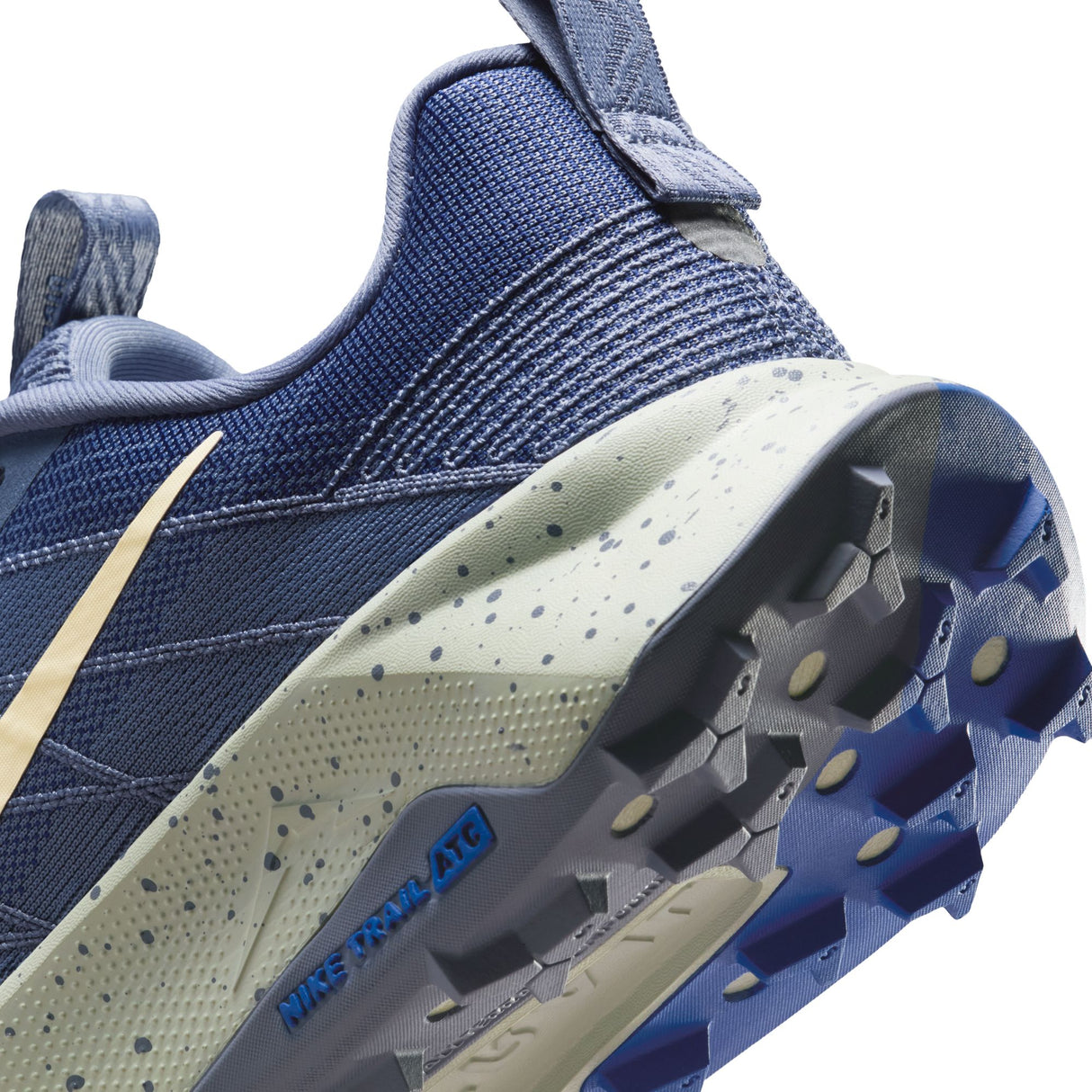 Nike Women's Wildhorse 10