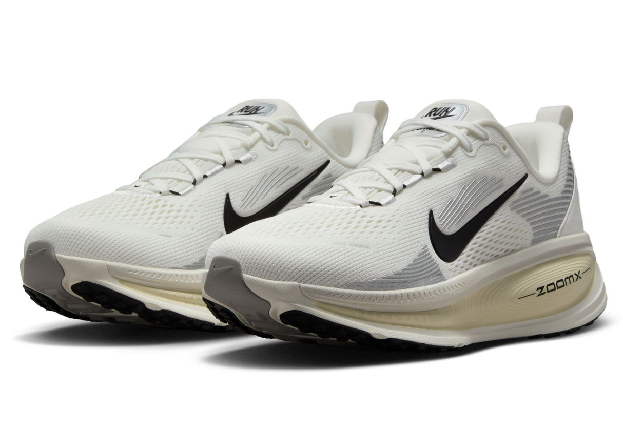Nike Women's Vomero 18