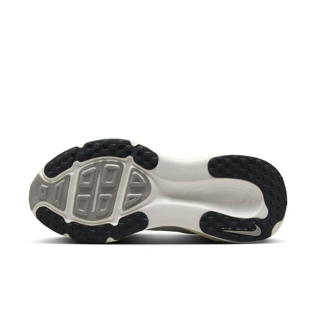 Nike Women's Vomero 18