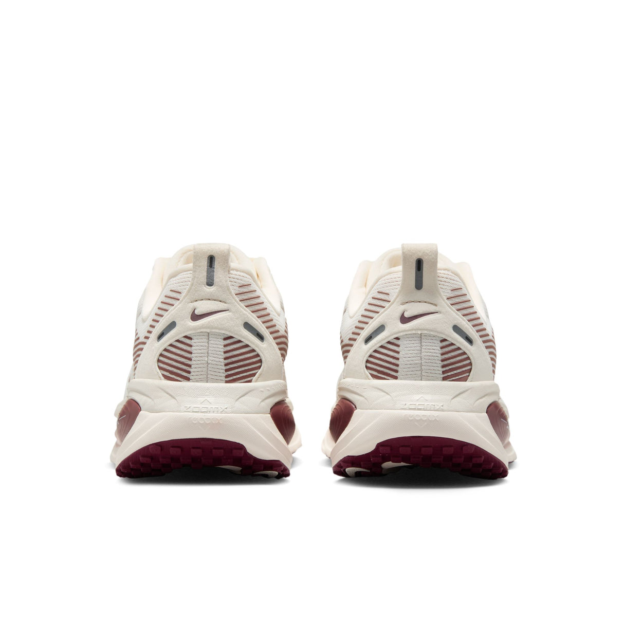 Nike Women's Vomero 18