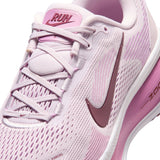 Nike Women's Vomero 18
