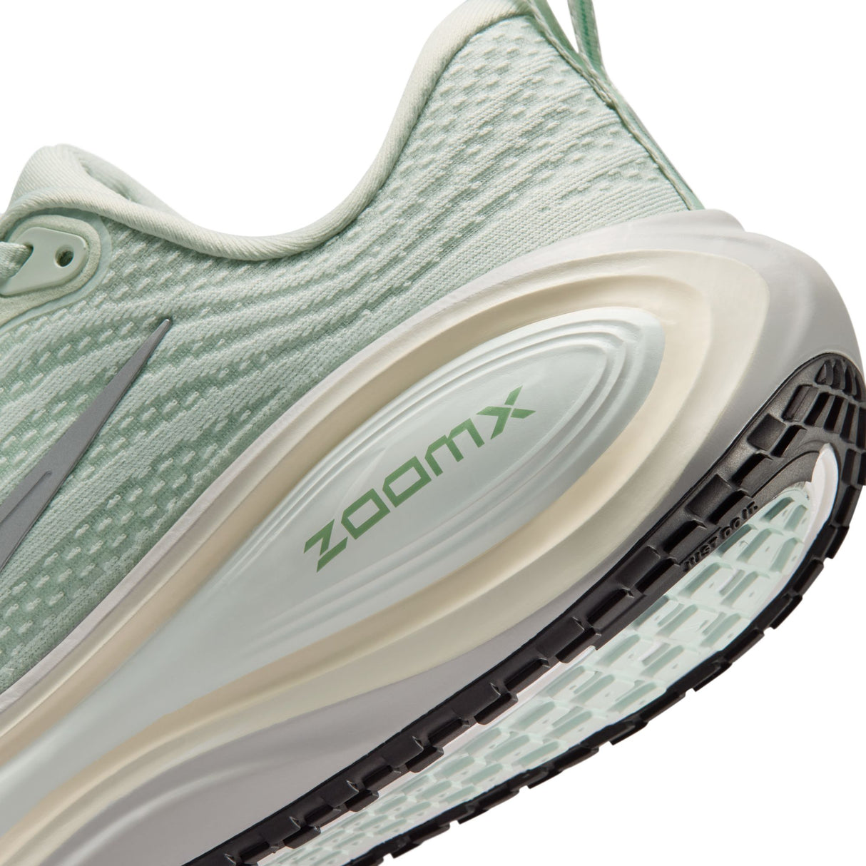 Nike Women's Vomero Plus