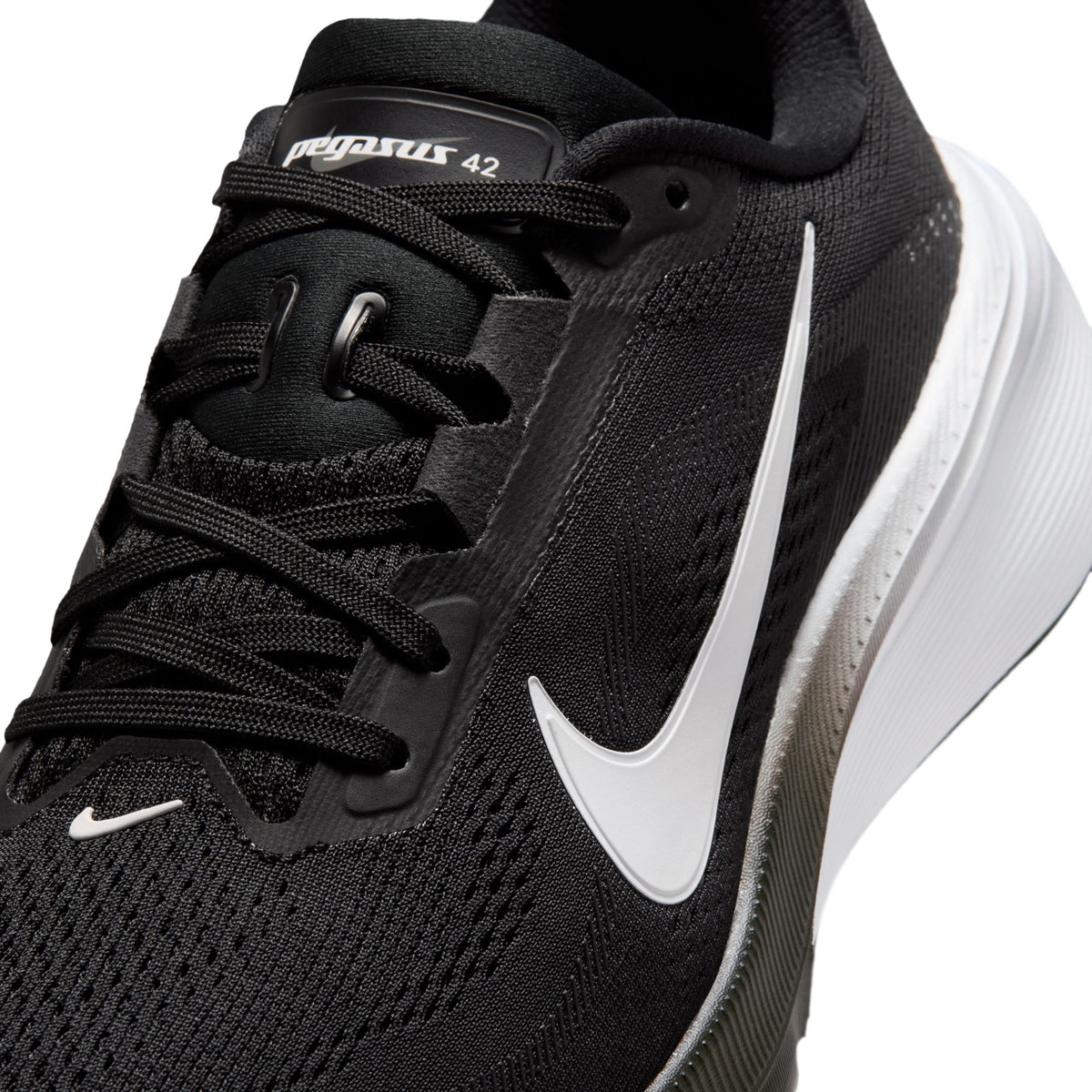 Nike Women's Pegasus 42