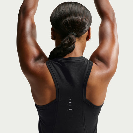 Nike Women's Swift Dri-FIT Seamless Cropped Running Tank Top