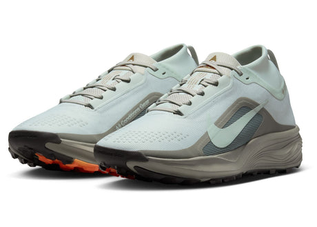 Nike Men's ACG Pegasus Trail GORE-TEX waterproof trail running shoe in light grey