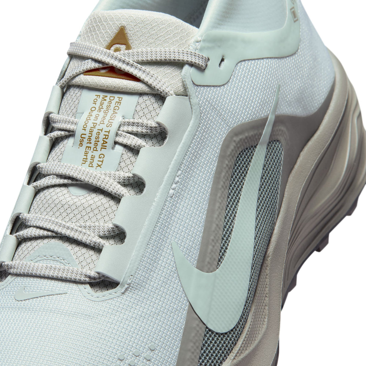 Nike Men's ACG Pegasus Trail GORE-TEX