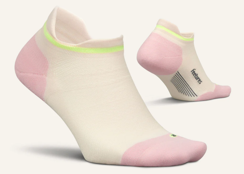 Feetures Elite Max Cushion No-Show Tab Sock