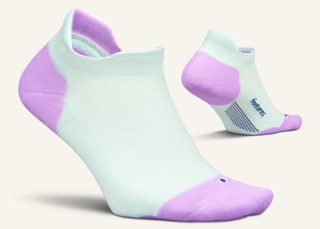 Feetures Elite Max Cushion No-Show Tab Sock