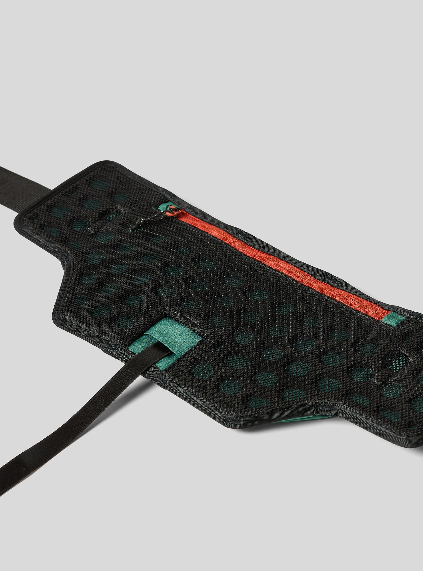 Janji Multipass Sling Bag (2L) – Portland Running Company