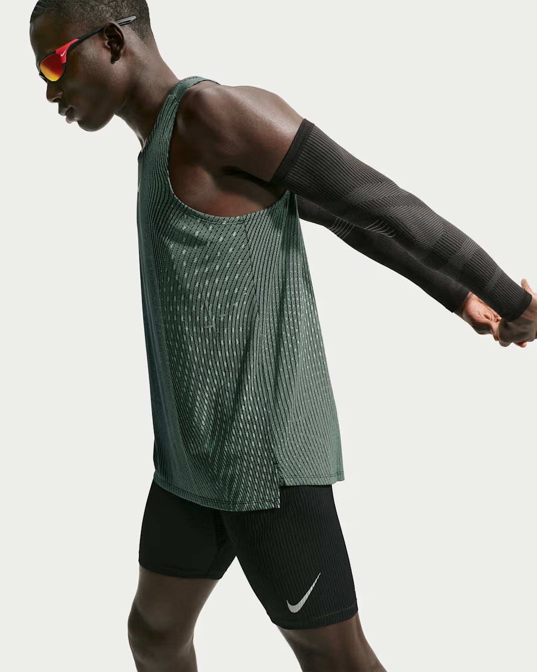 Men's Nike Stride Aero-Fit Running Tank