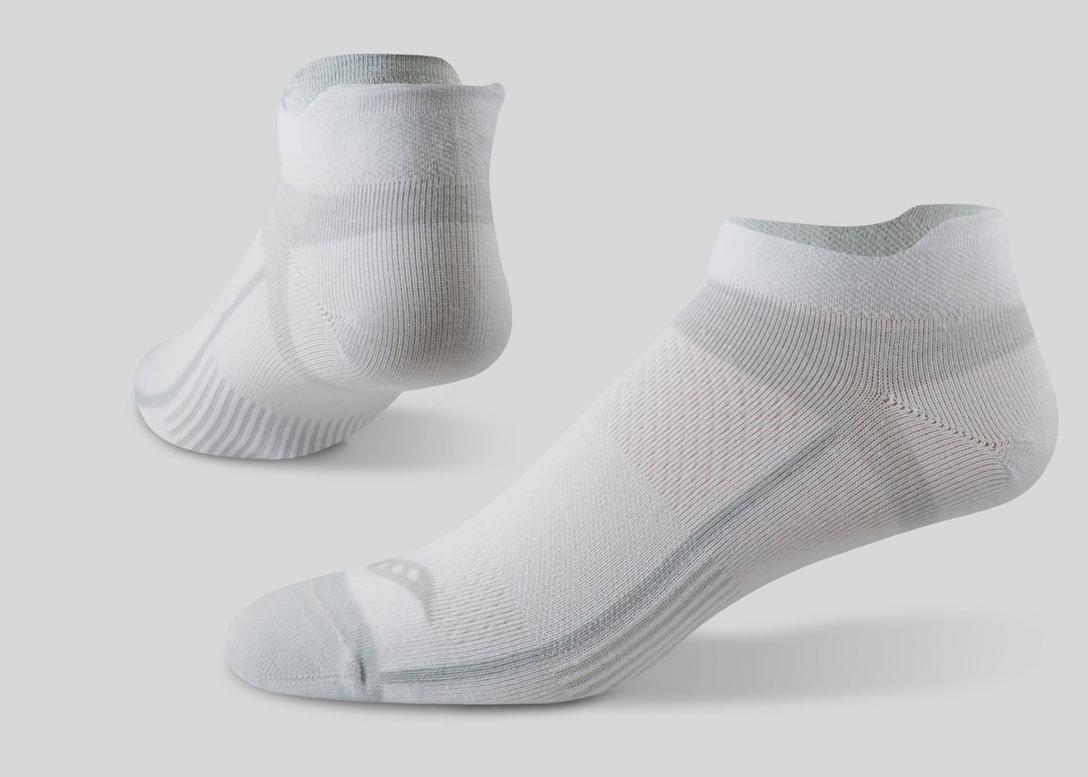 Saucony Inferno Ultralight No Show Tab 3-Pack Socks (NEW)