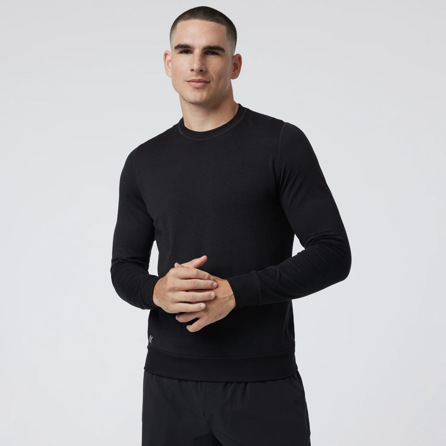 Vuori Men's Pronto Performance Crew Top athletic shirt with long sleeves