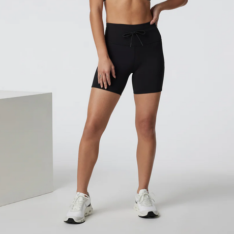 Vuori Women's Daily Short fitted workout bottoms