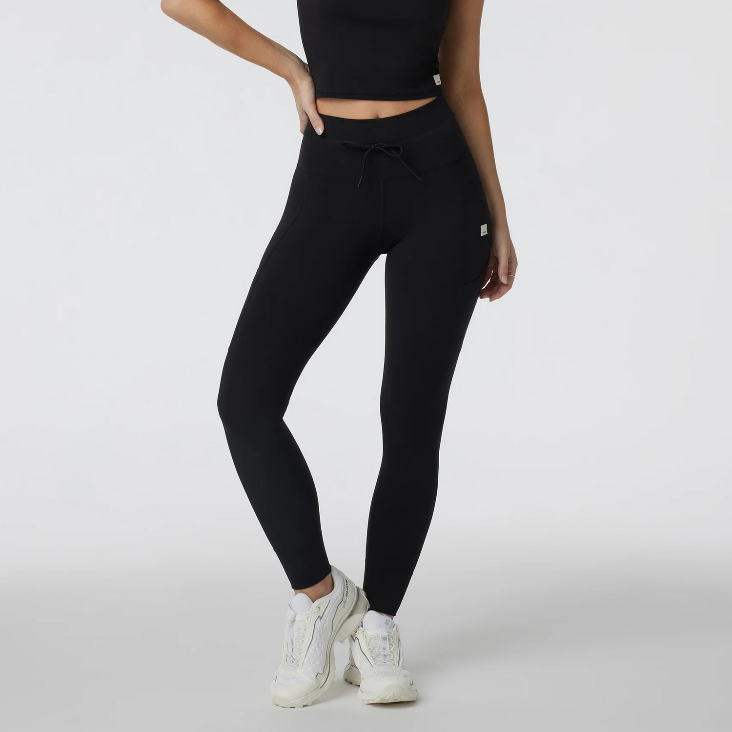 Vuori women's daily pocket legging fitted pant