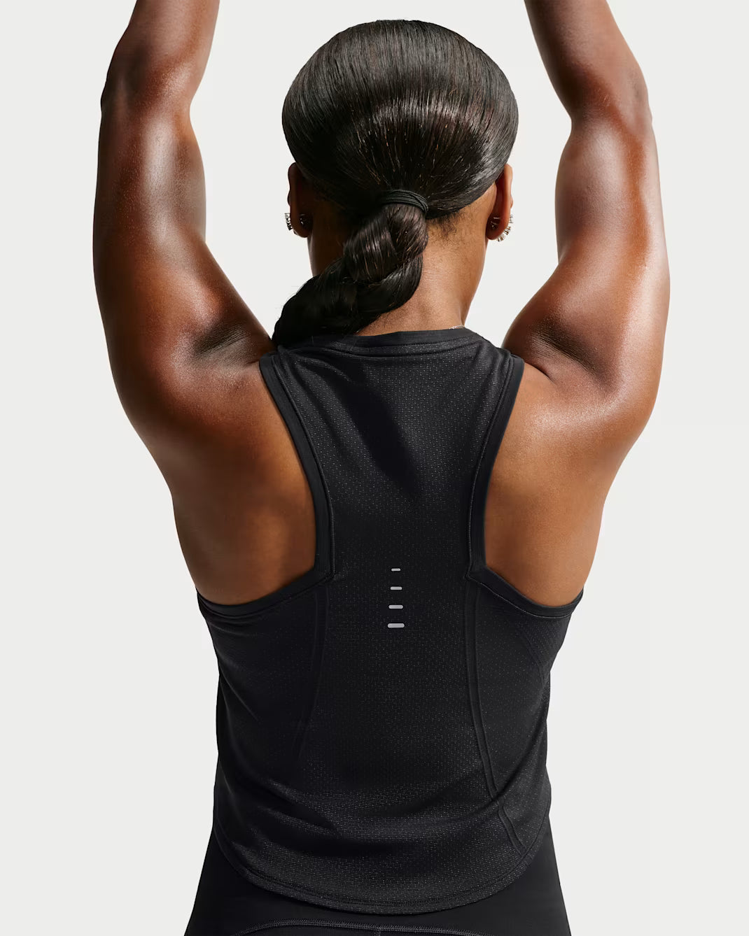 Nike Women's Swift Dri-FIT Seamless Cropped Running Tank Top