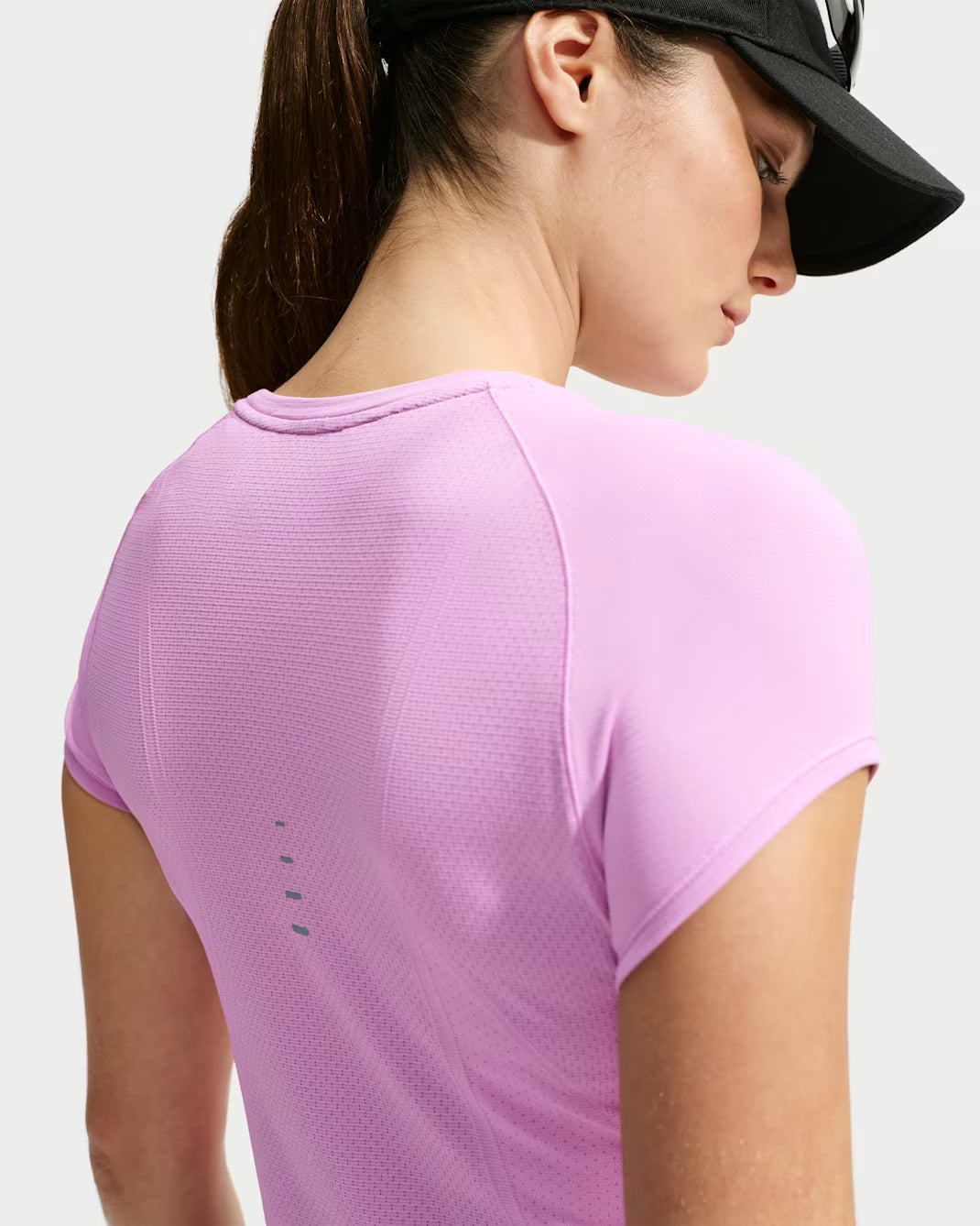 Nike Women's Swift Dri-FIT Seamless Cropped Short-Sleeve