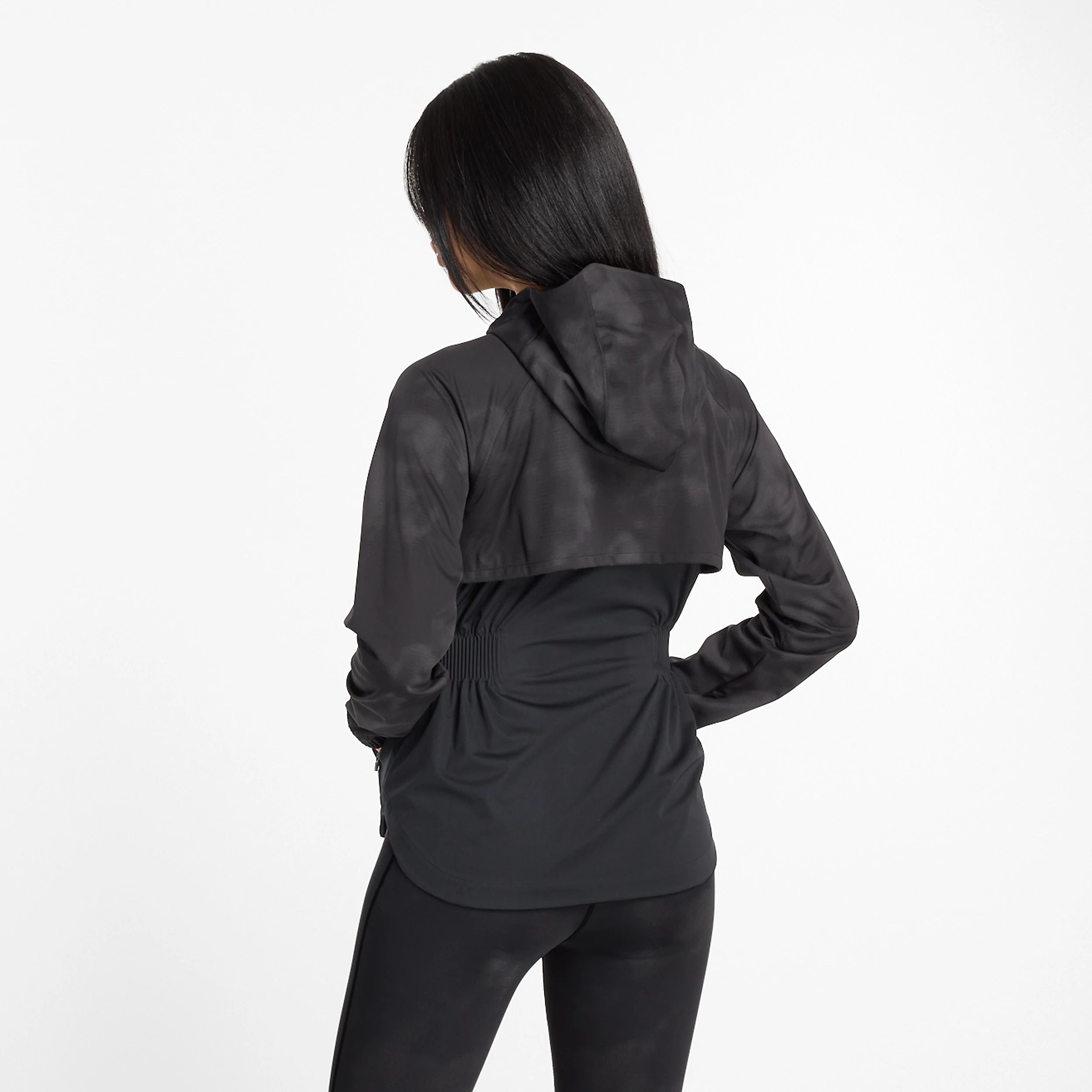 送料関税込み!NB レディースアウター☆Reflective Woven Jacket New Balance Women's Reflective Woven Jacket – Portland
