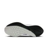 Nike Men's Air Zoom Vomero 16