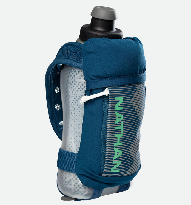 Nathan Quick Squeeze 12 oz. Insulated Handheld Water Bottle for running